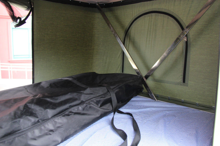 Tente supérieure de fibre de verre de toit dur à une seule couche de haute qualité de coquille avec la tente latérale