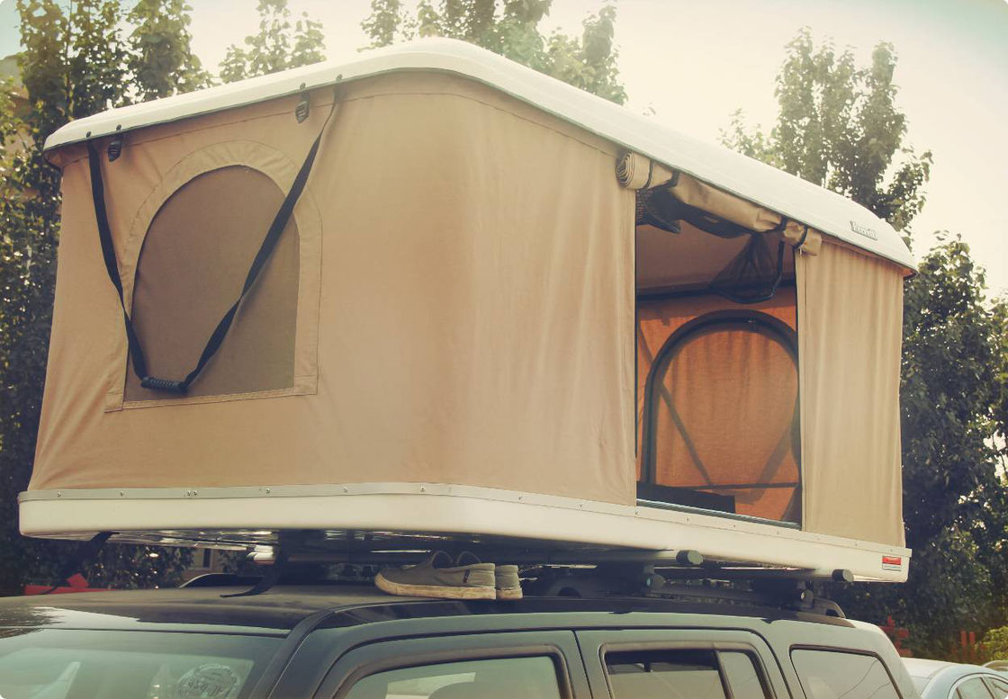 Off Road risquent la tente dure HG145 de dessus de toit de Shell de fibre de verre de camping