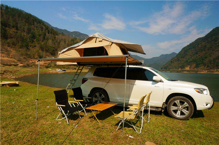 De hautes tentes de véhicule d'Off Road de longévité avec des les deux côté peuvent être installées